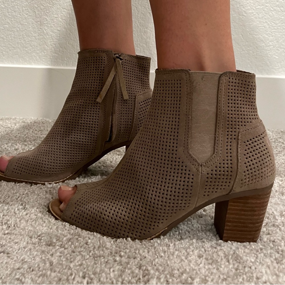 TOMS booties